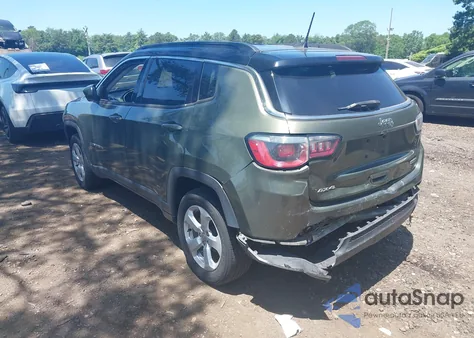 2018 Jeep Compass Latitude 4X4 from USA, damaged, VIN 3C4NJDBB5JT200840